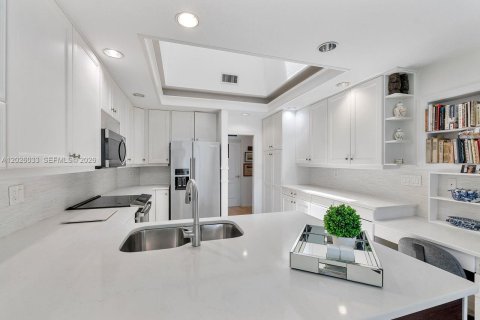 Купить кондоминиум в Юпитер, Флорида 6 комнат, 209.87м2, № 2179803 - фото 17