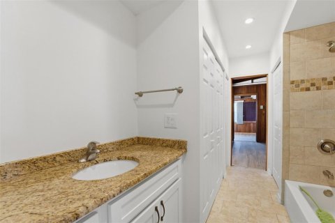 Villa ou maison à vendre à Englewood, Floride: 3 chambres, 220.36 m2 № 2155958 - photo 30