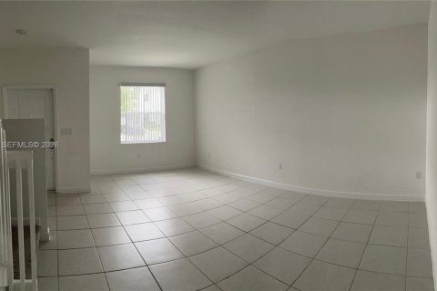 Купить таунхаус в Хомстед, Флорида 3 спальни, 143.53м2, № 2081225 - фото 3