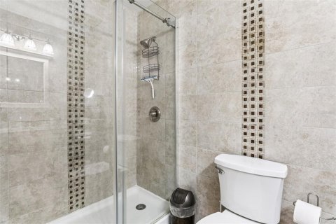Villa ou maison à vendre à Kissimmee, Floride: 3 chambres, 148.83 m2 № 1804688 - photo 15