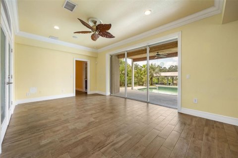 Casa en venta en Port Charlotte, Florida, 4 dormitorios, 440.91 m2 № 1869496 - foto 11