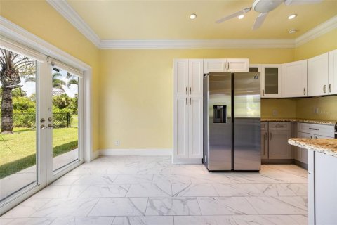 Casa en venta en Port Charlotte, Florida, 4 dormitorios, 440.91 m2 № 1869496 - foto 18