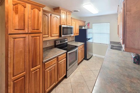 Villa ou maison à louer à Winter Park, Floride: 3 chambres, 120.77 m2 № 2230398 - photo 6