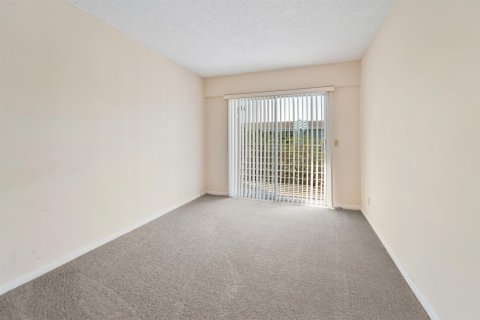 Купить кондоминиум в Бока-Ратон, Флорида 4 комнаты, 78.04м2, № 2089500 - фото 17