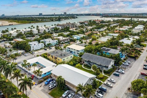 Copropriété à vendre à Palm Beach Shores, Floride: 1 chambre, 56.48 m2 № 2077507 - photo 13