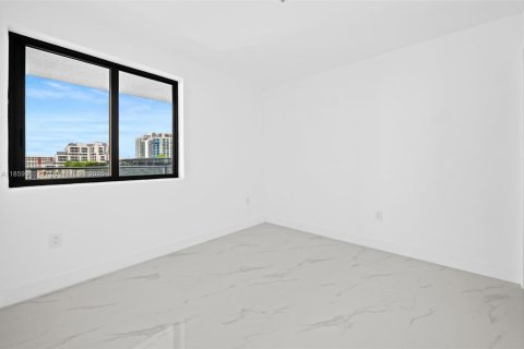 Copropriété à vendre à Miami, Floride: 3 chambres, 163.42 m2 № 1887632 - photo 15