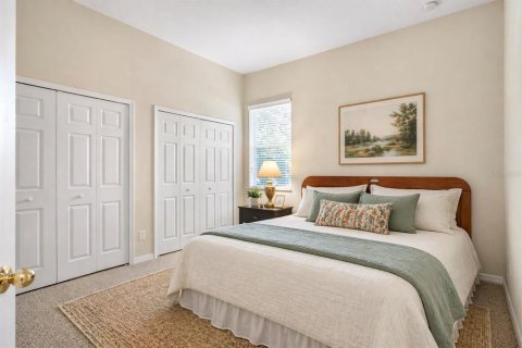 House in Winter Garden, Florida 4 bedrooms, 332.59 sq.m. № 2198607 - photo 29