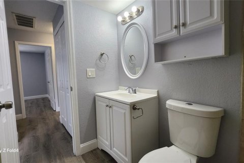 Appartement à louer à Tampa, Floride: 2 chambres, 92.9 m2 № 2424093 - photo 12