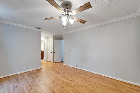 House in Plant City, Florida 4 bedrooms, 209.68 sq.m. № 1564049 - photo 15
