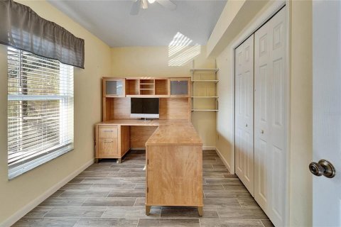 House in Plant City, Florida 4 bedrooms, 209.68 sq.m. № 1564049 - photo 27