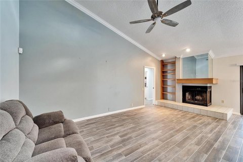 House in Plant City, Florida 4 bedrooms, 209.68 sq.m. № 1564049 - photo 12