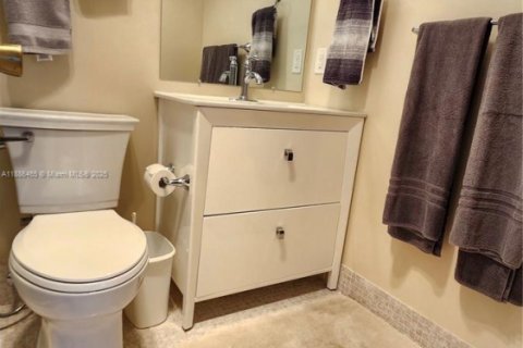 Condominio en venta en Deerfield Beach, Florida, 1 dormitorio, 65.03 m2 № 1932729 - foto 22