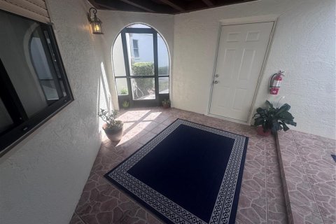 Casa en alquiler en Punta Gorda, Florida, 2 dormitorios, 124.49 m2 № 1904695 - foto 3