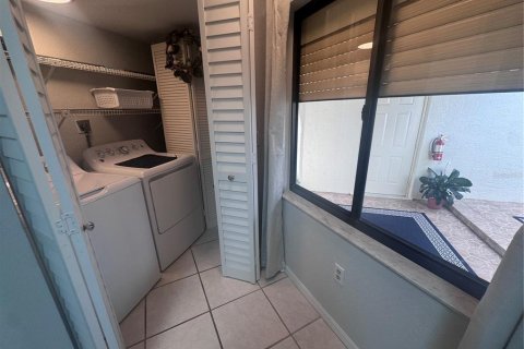 Casa en alquiler en Punta Gorda, Florida, 2 dormitorios, 124.49 m2 № 1904695 - foto 6
