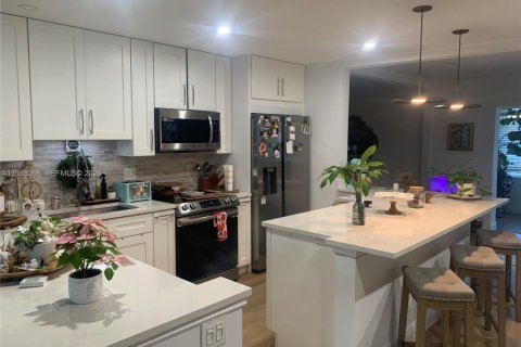 Купить виллу или дом в Бойнтон-Бич, Флорида 3 спальни, 150.87м2, № 1995727 - фото 10