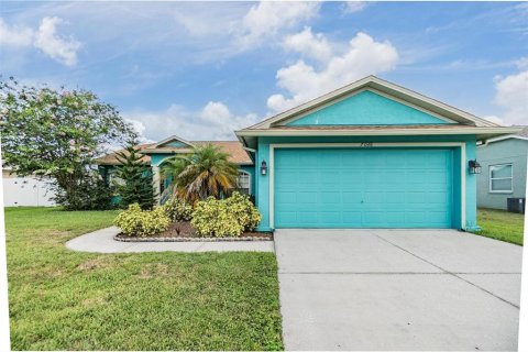 House in Wesley Chapel, Florida 3 bedrooms, 153.1 sq.m. № 1810301 - photo 1