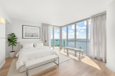Condominio en venta en Miami, Florida, 4 dormitorios, 317.26 m2 № 1953689 - foto 14