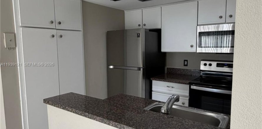 Condo à Coral Springs, Floride, 2 chambres № 1997540