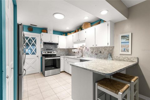 Casa en venta en Ocala, Florida, 3 dormitorios, 134.8 m2 № 1911461 - foto 11