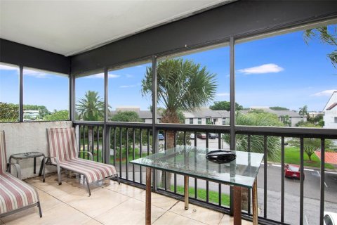 Condo in Clearwater, Florida, 3 bedrooms  № 2236167 - photo 21