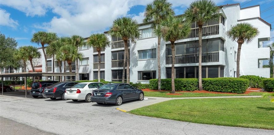 Condo in Clearwater, Florida, 3 bedrooms  № 2236167