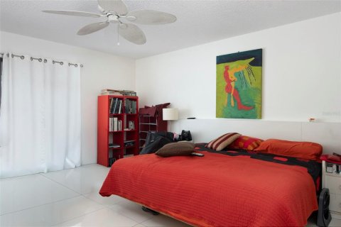 Condo in Clearwater, Florida, 3 bedrooms  № 2236167 - photo 12