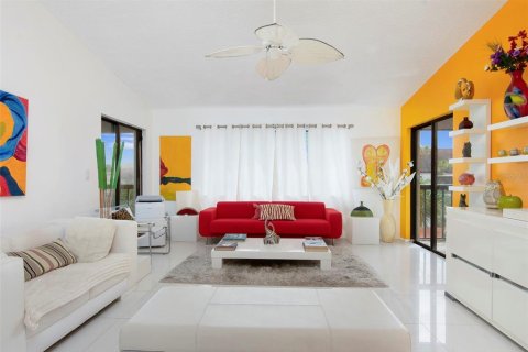 Condo in Clearwater, Florida, 3 bedrooms  № 2236167 - photo 8
