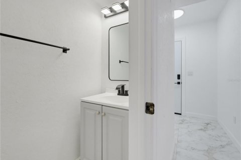 Adosado en venta en Largo, Florida, 2 dormitorios, 94.57 m2 № 2217238 - foto 10
