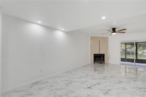 Adosado en venta en Largo, Florida, 2 dormitorios, 94.57 m2 № 2217238 - foto 12