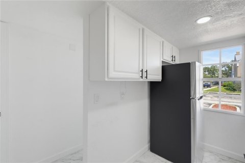 Adosado en venta en Largo, Florida, 2 dormitorios, 94.57 m2 № 2217238 - foto 7