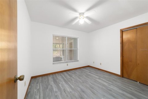 House in Dunnellon, Florida 4 bedrooms, 213.86 sq.m. № 2202424 - photo 14