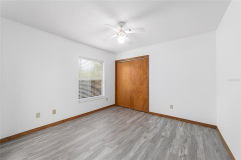 House in Dunnellon, Florida 4 bedrooms, 213.86 sq.m. № 2202424 - photo 15