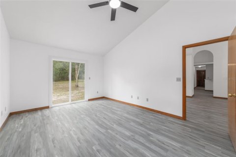 House in Dunnellon, Florida 4 bedrooms, 213.86 sq.m. № 2202424 - photo 12