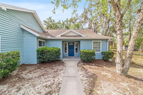 House in Dunnellon, Florida 4 bedrooms, 213.86 sq.m. № 2202424 - photo 21