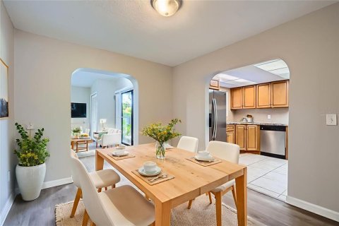 Casa en venta en Port Orange, Florida, 3 dormitorios, 188.31 m2 № 1815112 - foto 4