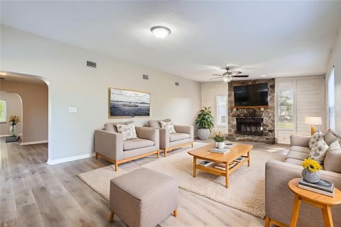 Casa en venta en Port Orange, Florida, 3 dormitorios, 188.31 m2 № 1815112 - foto 14