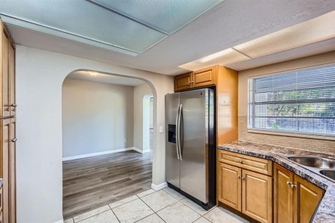 Casa en venta en Port Orange, Florida, 3 dormitorios, 188.31 m2 № 1815112 - foto 10