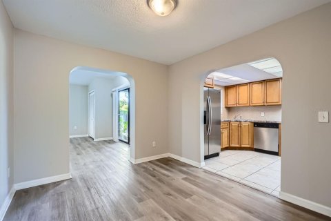 Casa en venta en Port Orange, Florida, 3 dormitorios, 188.31 m2 № 1815112 - foto 5