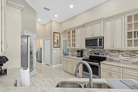 Villa ou maison à louer à Port Charlotte, Floride: 3 chambres, 183.85 m2 № 2214846 - photo 8