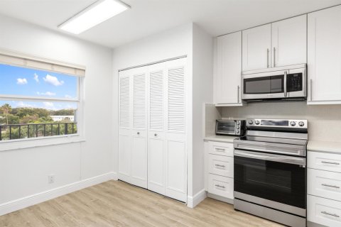 Condo à Delray Beach, Floride, 2 chambres № 2182296