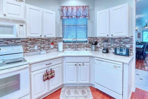 House in Kissimmee, Florida 2 bedrooms, 129.88 sq.m. № 1884965 - photo 11