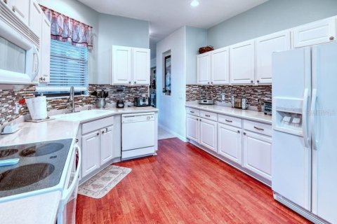 House in Kissimmee, Florida 2 bedrooms, 129.88 sq.m. № 1884965 - photo 10