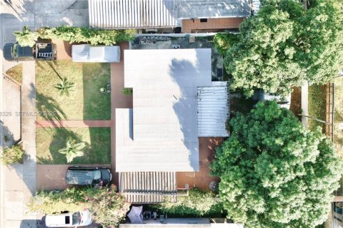 Villa ou maison à vendre à Hialeah, Floride: 3 chambres, 68.28 m2 № 1987305 - photo 19