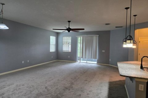 Casa en alquiler en Wimauma, Florida, 4 dormitorios, 185.15 m2 № 1903203 - foto 2