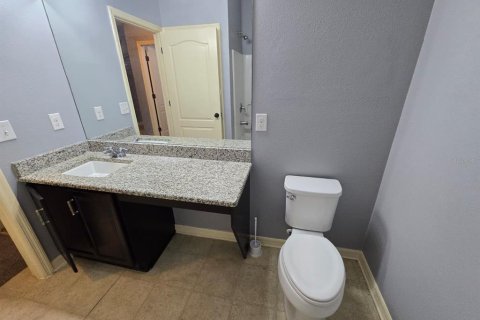 Casa en alquiler en Wimauma, Florida, 4 dormitorios, 185.15 m2 № 1903203 - foto 17