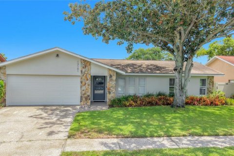 Villa ou maison à Largo, Floride 3 chambres, 127.93 m2 № 2324779