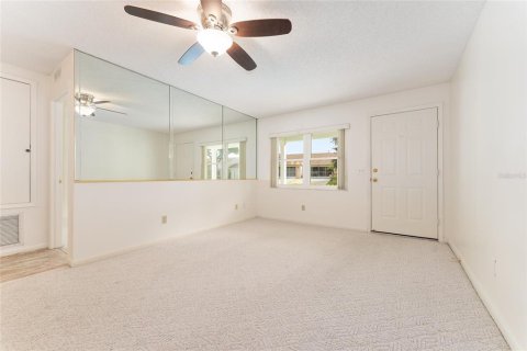 Villa ou maison à vendre à Ocala, Floride: 2 chambres, 112.88 m2 № 1907473 - photo 18
