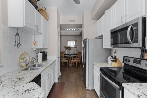 Condominio en venta en Kissimmee, Florida, 1 dormitorio, 99.68 m2 № 1826150 - foto 7
