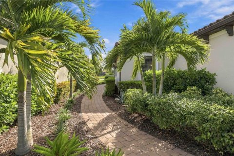 Villa ou maison à vendre à Nokomis, Floride: 2 chambres, 156.26 m2 № 2437162 - photo 4