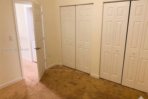 Купить таунхаус в Хомстед, Флорида 3 спальни, 141.58м2, № 2048378 - фото 13